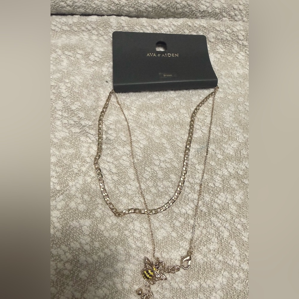 Layered Gold-Tone Women's Necklace with Pendant